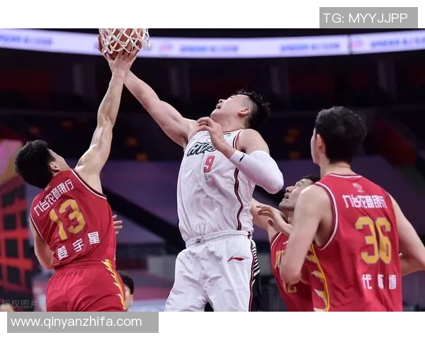 武汉篮球队与深圳篮球队赛后复盘分析意识碰撞与战术较量